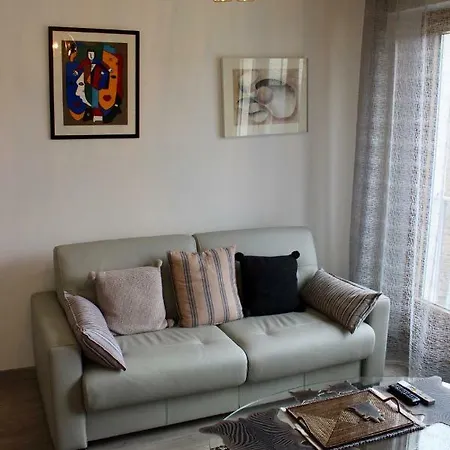 Magnifique Centre-ville 2 Pieces 45 M2 Tres Calme *